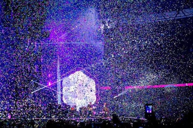 Insider’s Guide: Snagging Exclusive K-Pop Tickets in the US